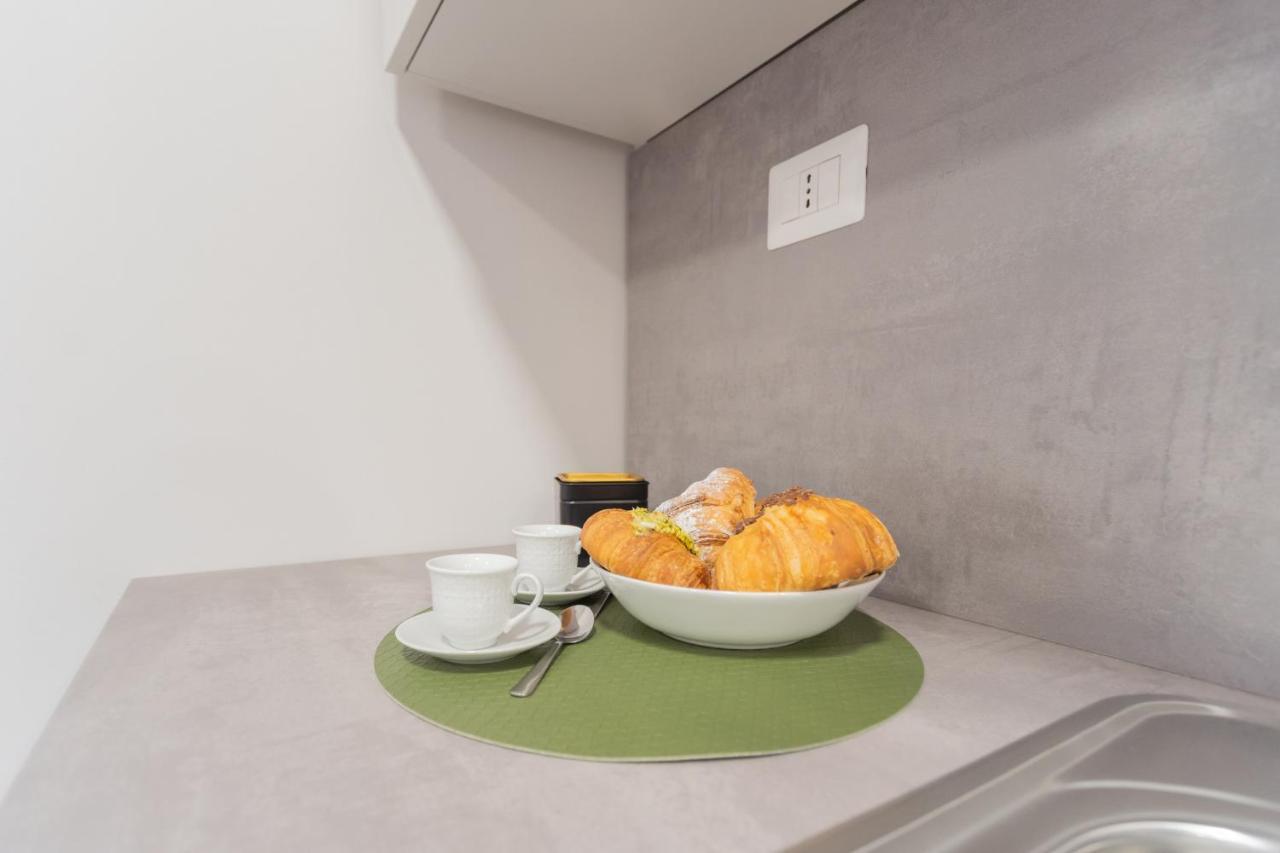 Sant'Agostino Apartments By Rent All Como Exterior foto