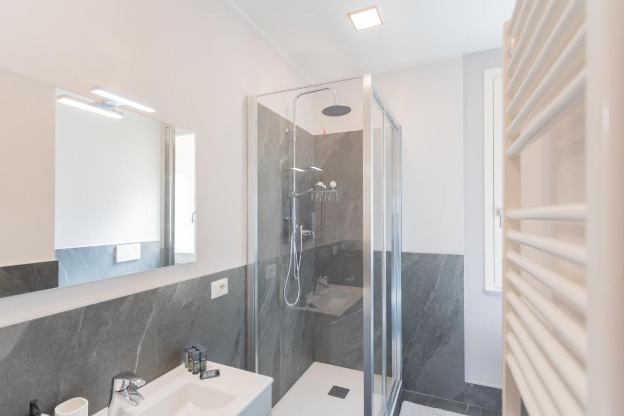 Sant'Agostino Apartments By Rent All Como Exterior foto